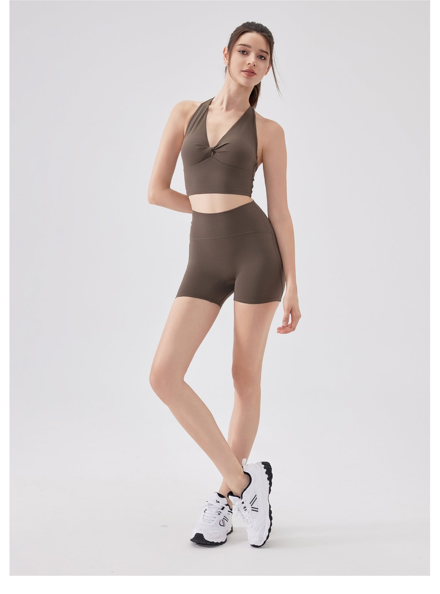 Leguise Premium High-Waist Yoga Shorts – Second-Skin Comfort & Sculpt Fit